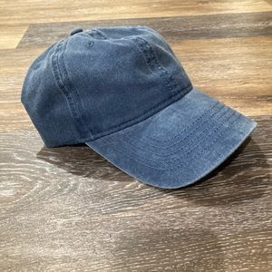 denim colored hat!
